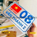 Biển Số Nhà Alu Bạc Xước Mica Chữ Nổi - Thiết Kế Sang Trọng, Bền Đẹp Ngoài Trời D5007