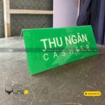 Bảng mica thu ngân để bàn - Gọn gàng, chuyên nghiệp cho mọi quầy thanh toán